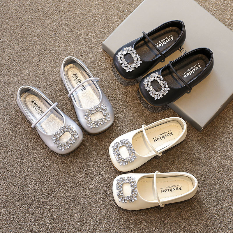 Girls small leather shoes princess shoes 2025 spring and autumn new little girl shoes soft bottom small fragrant wind pedal beans...