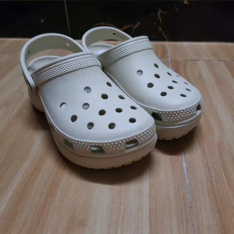 Clouds outdoor hole shoes beach shoes women's thick-soled sandals