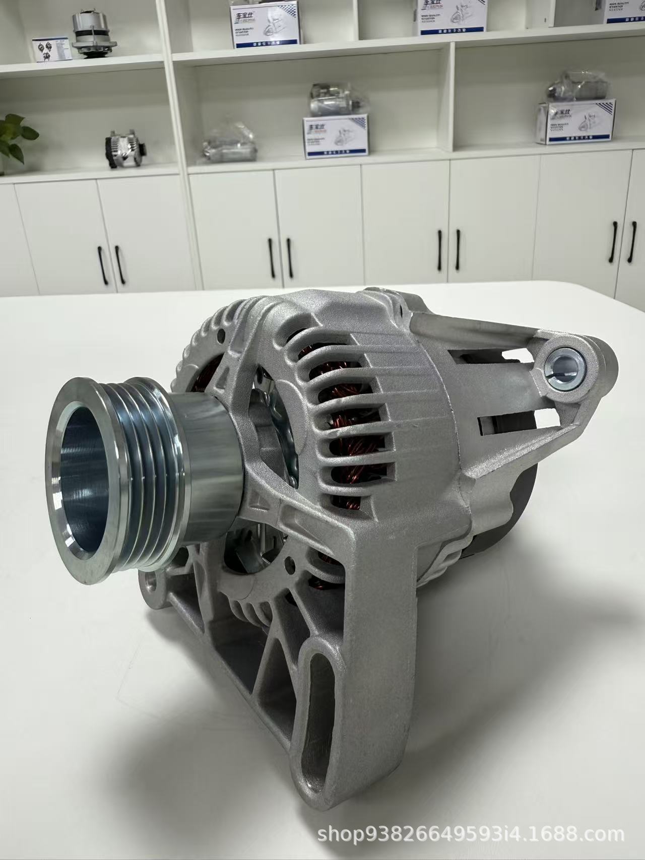 Suitable for Fiat Car Generator 51717419 0124215007 46231692 Accessories Parts