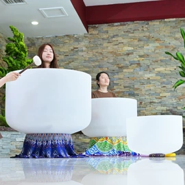 宗教法器;石英;打击类乐器