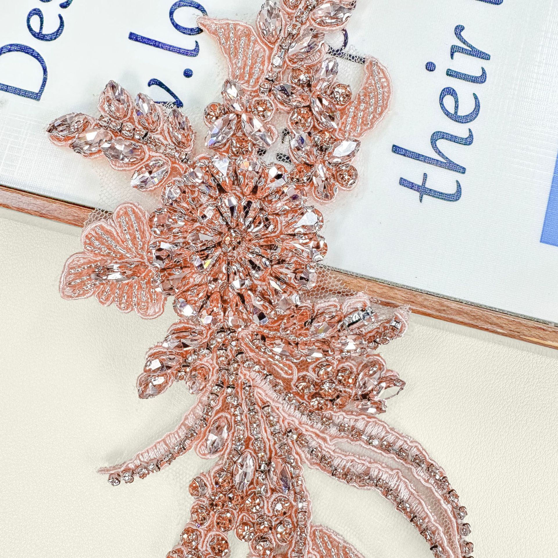 Rose Gold encaje diamante para flores accesorios de vestido de boda cintura vestido de perlas de clavado a mano decoración decoración decal al por mayor