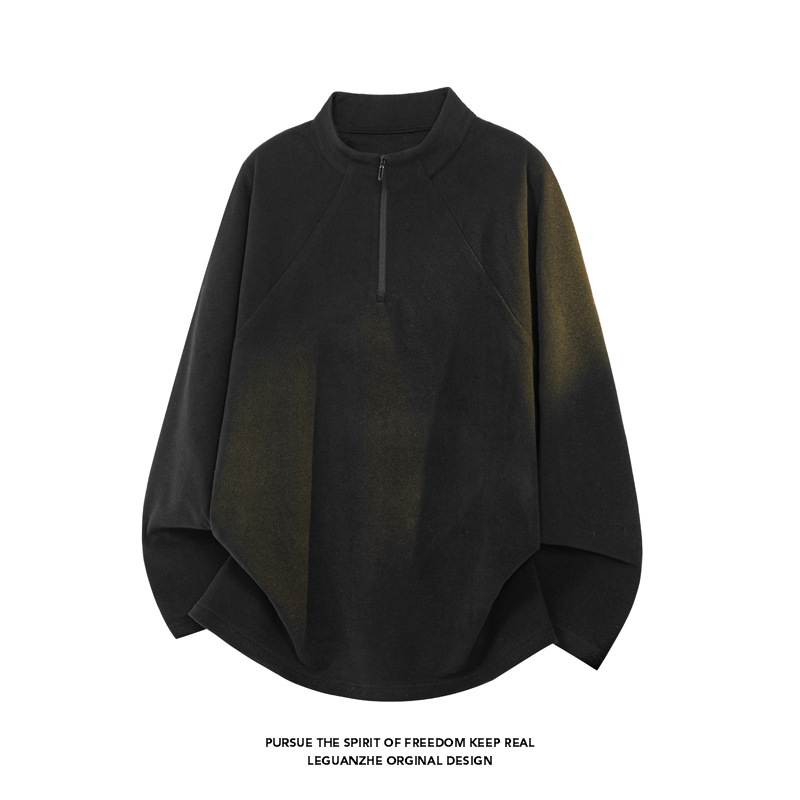 Maglia termica da uomo bianca destrutturata con mezza zip, vestibilità ampia e calda, ideale per autunno e inverno, casual e lunga._voghion.com