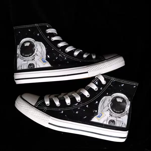 Black astronaut 44 ordinary version