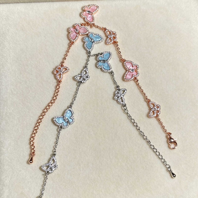 Pink and blue mother-of-pearl multi-butterfly zircon-embellished delicate bracelet, light luxury, gentle, adjustable, fashionable, niche, versatile women's accessory