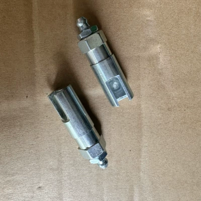 90 degrees push-in opening right Oil pump, nozzle