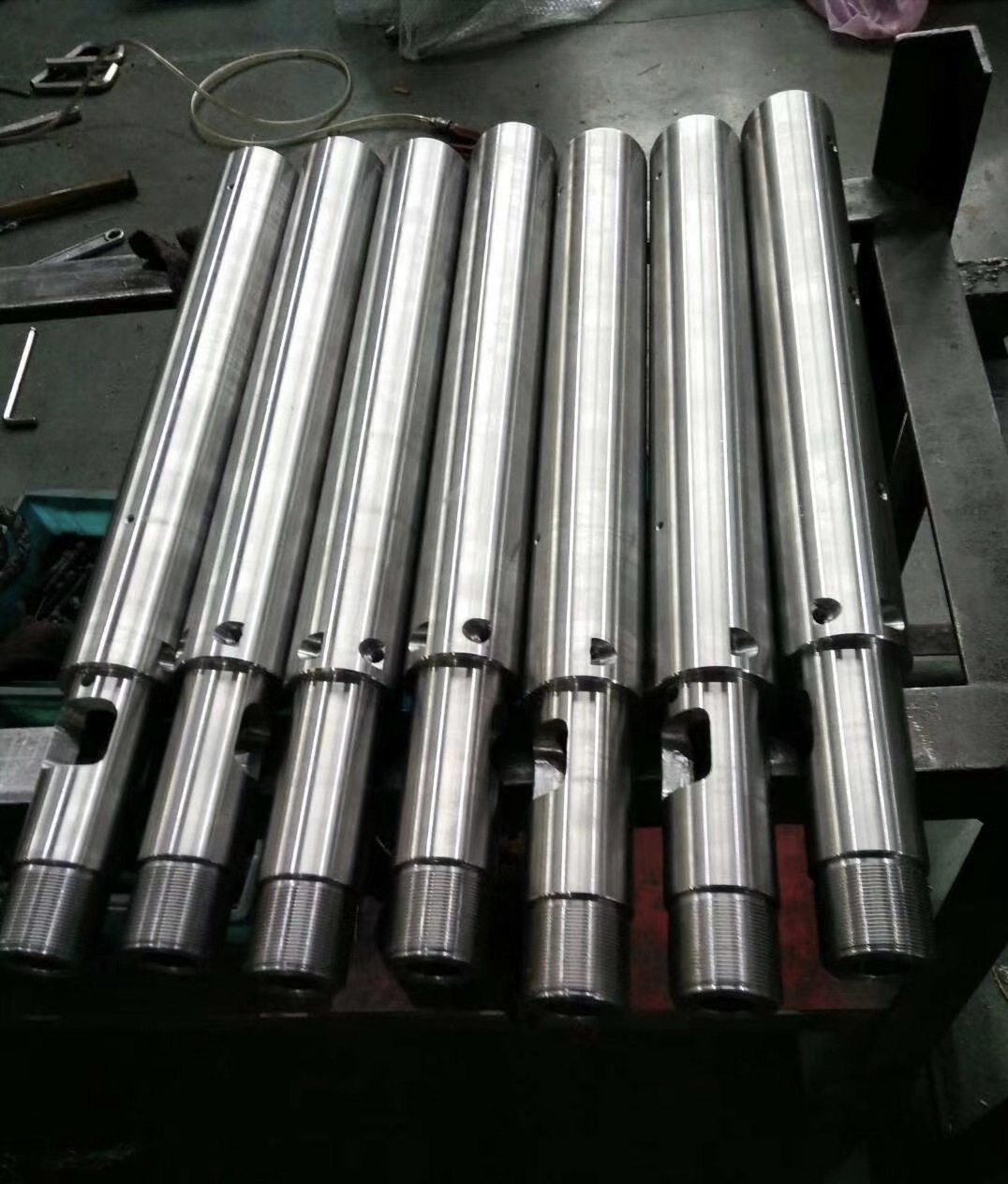 东华机注塑机原装炮筒 380T-Φ60双合金料筒