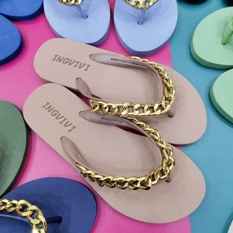 Fashionable summer flip flops, beach footwear, chain, slippers, city style, Korean style