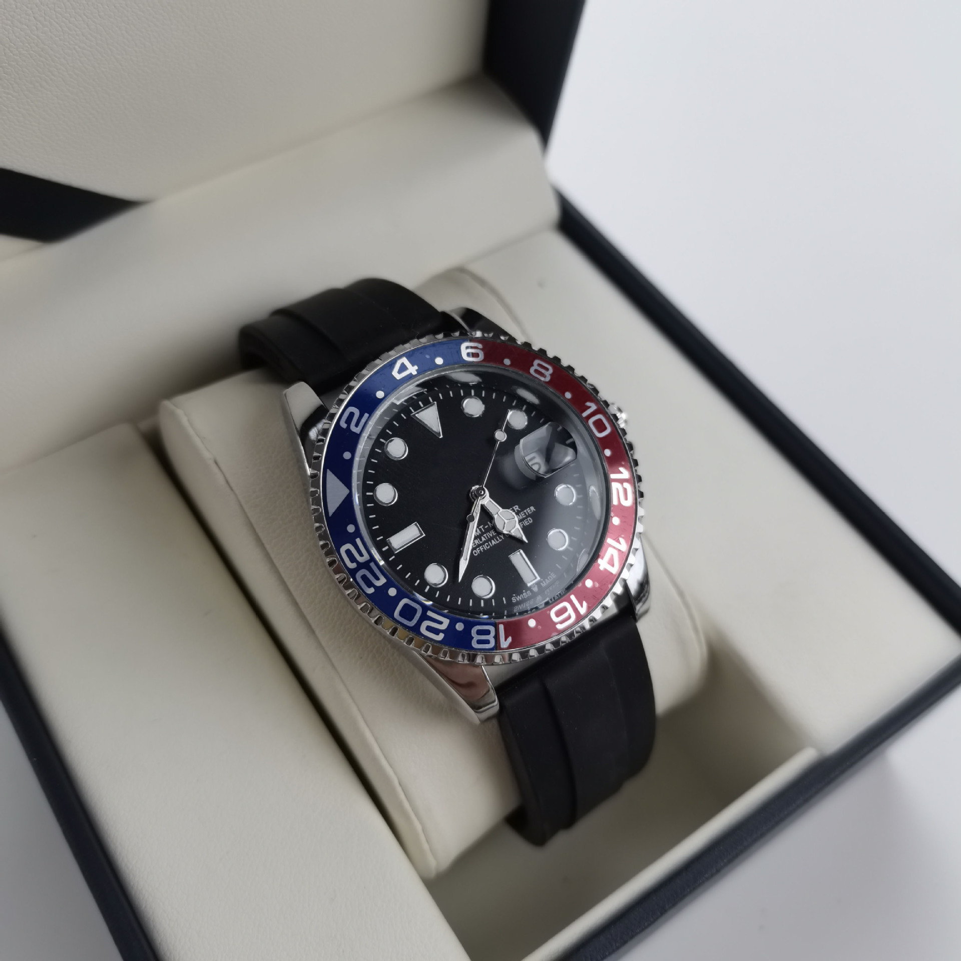Cincin cola merah biru silikon