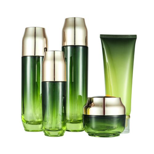High-end refillable emulsion glass bottle with green push-pump, suitable for facial toner, cosmetics, foundation liquid bottles
