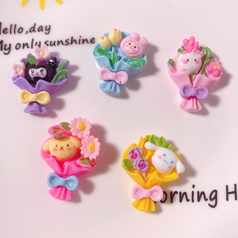 Nuevos accesorios de resina DIY con diseño de ramo de dibujos animados, pegamento crema, accesorios para el cabello, fundas para teléfono, llaveros, materiales para hebillas de zapatos y colgantes.