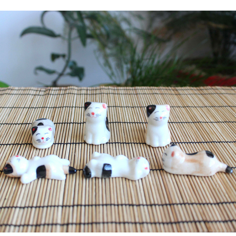 Wholesale Japanese-style ceramic cat slant chopstick holder, hand-painted chopstick holder, 6 styles mixed shipment, chopstick rest, 3353 pen holder