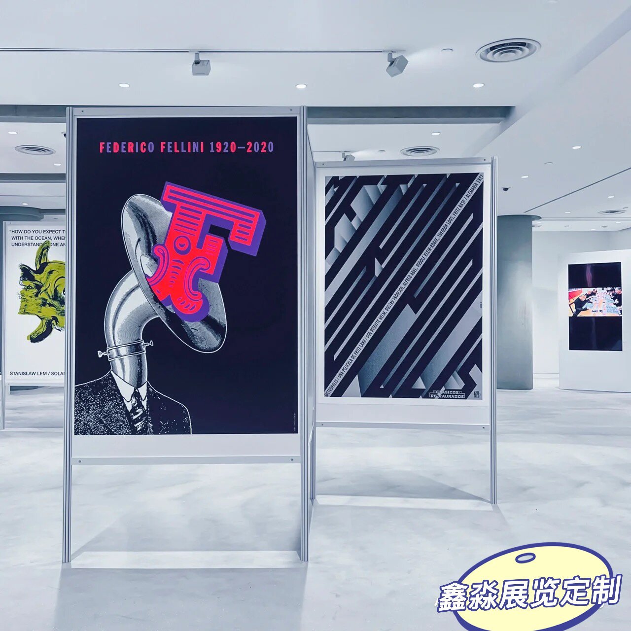 ������չ�ܺ���������ҵ��Ʒչʾ��������ƷѧУչ���黭�۵����