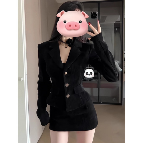 Women's Small Frame Black Suit Set with Half-length Skirt, Spring and Autumn Matching Set with High-end and Slimming Little Fragrance Style