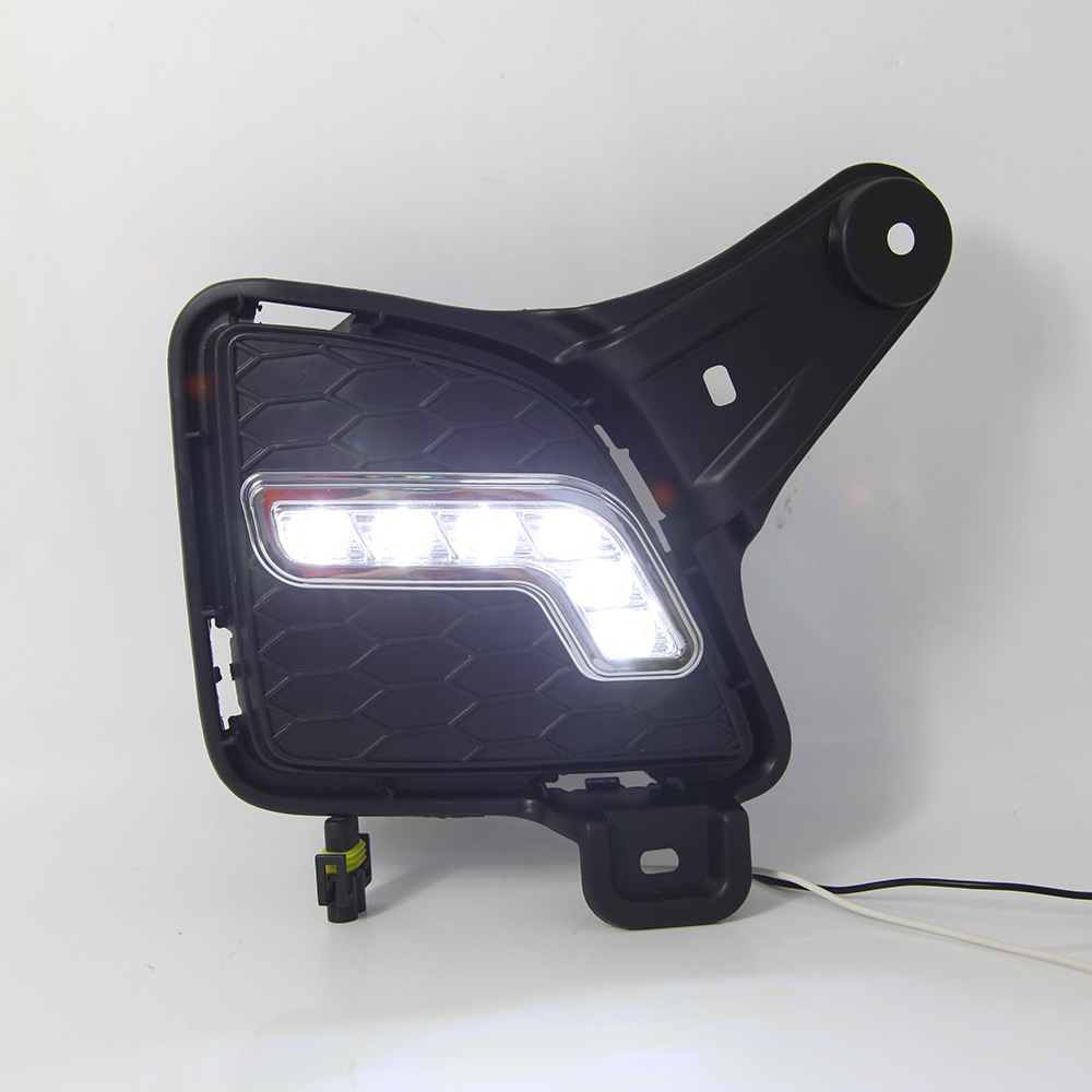 Adecuado para 10-13 Toyota león marino LED Luz de marcha diurna viejo león marino Luz de marcha diurna león marino Luz de niebla