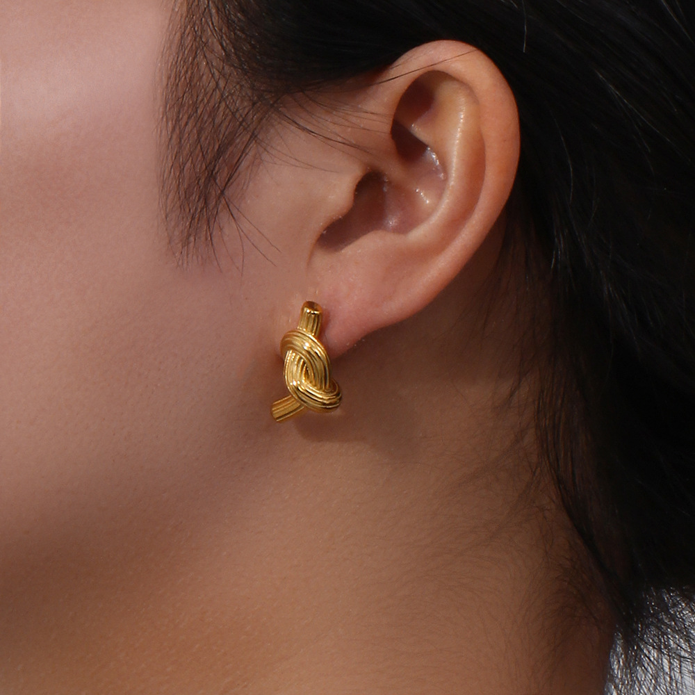 Simple Style Geometric Plating Stainless Steel Gold Plated Ear Studs display picture 6