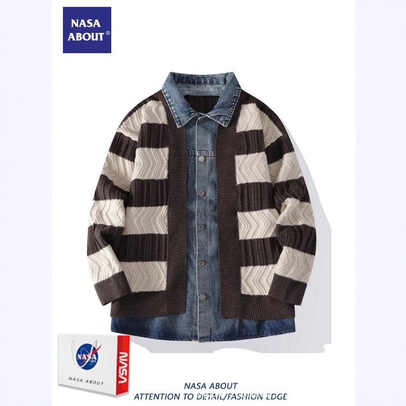 Nasa about Outdoor Trendy Fashion Stripesd Contrasting Design Lightweight, Breathable and Comfortable Men's Autum Knitwear Nasa about Outdoor Trendy Fashion Stripesd Contrasting Design Lightweight, Breathable and Comfortable Men's Autum Knitwear