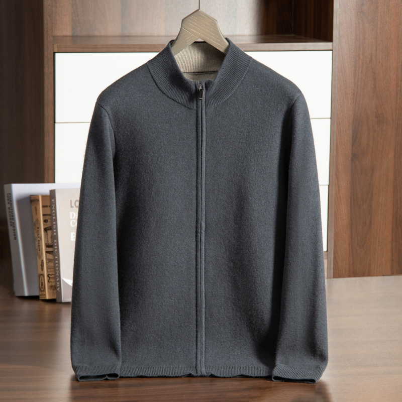 Cashmere cardigan with a round collar with zipper