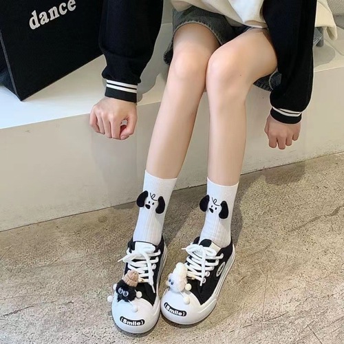 Net celebrity's same three-dimensional doll socks for women, mid-calf socks, Japanese black and white ears, puppy socks, vertical pattern student socks
