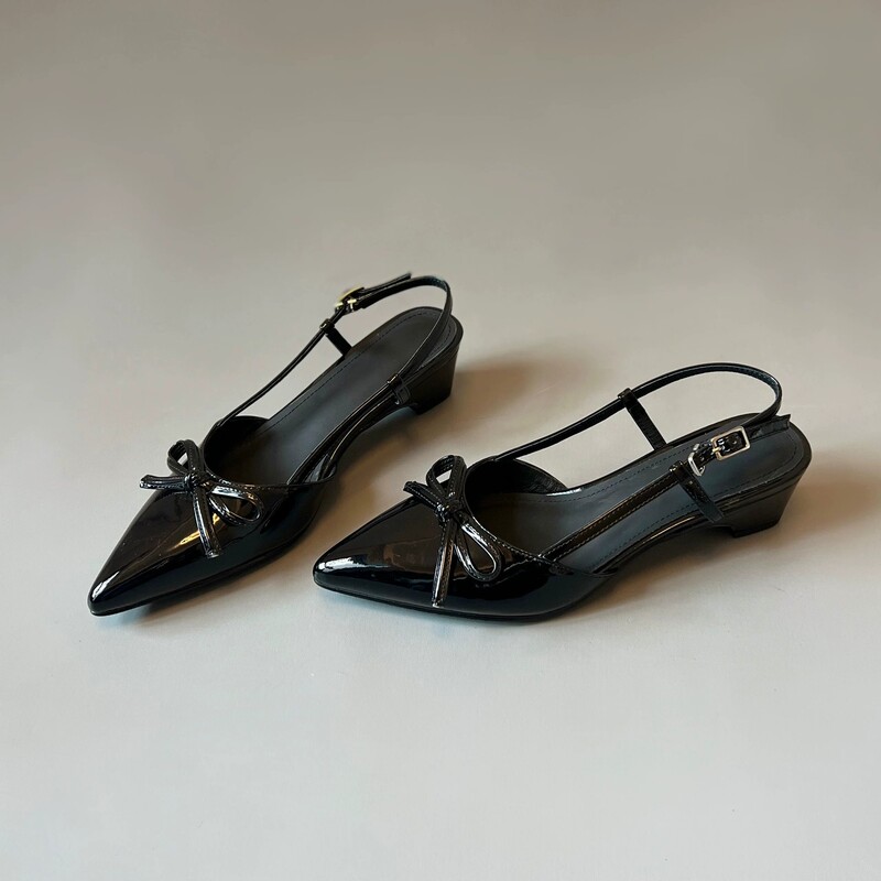 French-Style Bowknot Pointed-Toe Sandals for Women, 2026 Spring/Summer New Mid-Heel Single-Strap Patent Leather Backless Shoes French-Style Bowknot Pointed-Toe Sandals for Women, 2026 Spring/Summer New Mid-Heel Single-Strap Patent Leather Backless Shoes