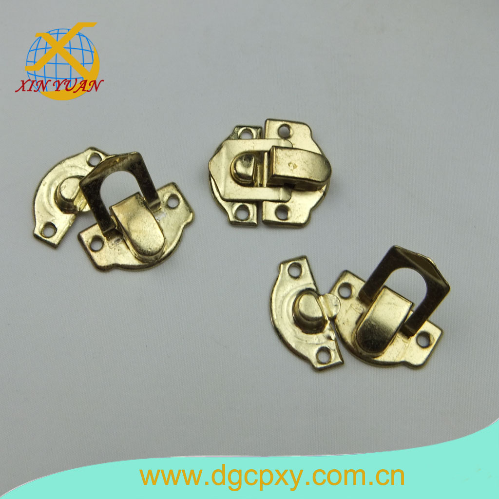 厂家供应箱包配件，扭制锁，木盒箱包扣，木盒周边配件锁