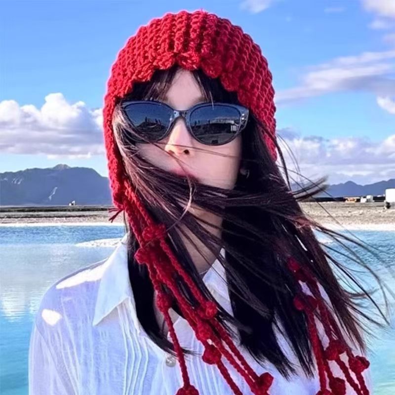 川西氛围感穿搭旅游帽子高级感出片毛线帽女红色新疆草原针织冷帽|undefined