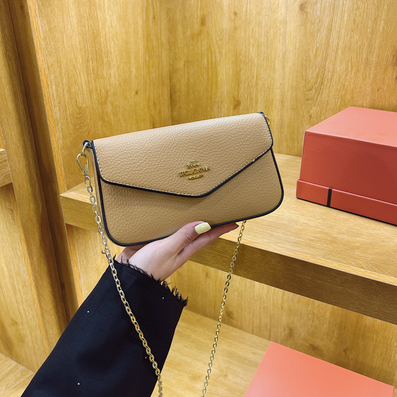 高級感女包包2024新款斜挎包百搭鏈條小方包單肩女包休閒郵差包潮
