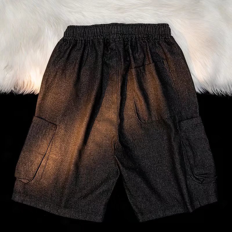 Retro blanco para hacer viejos pantalones cortos de vaqueros de verano para hombres nuevos 2026 sueltos grandes pantalones de moda de piernas anchas