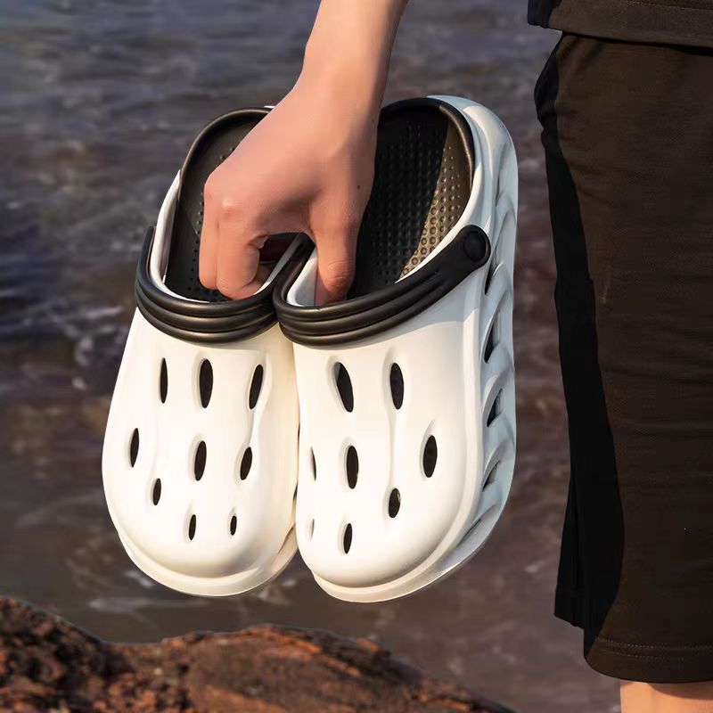Croc Shoes Men's Summer Non-Slip Thick-Soled Outer Wear Seaside Travel Toe-Toe Slippers with Poop Feeling and Heightening Beach Sandals
