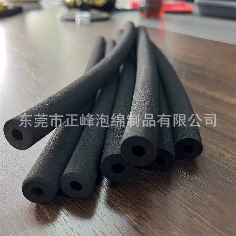 供应黑色光面发泡管 NBR软手柄护套 彩色弹性橡塑海绵护套