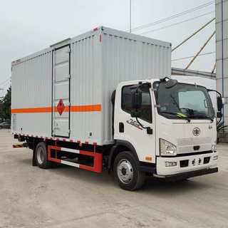 解放J65吨6吨仓栏式危货车1类危险品厢式运输车质量保障