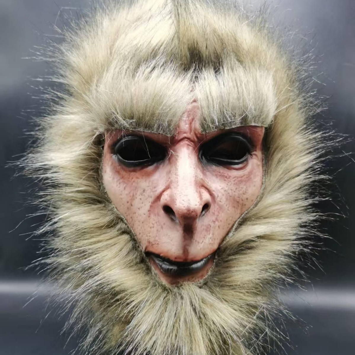 Juegos perimetrales mitos negros Goku máscara de látex Qi Tian Da Sancos prop fiesta espectáculo de maquillaje baile