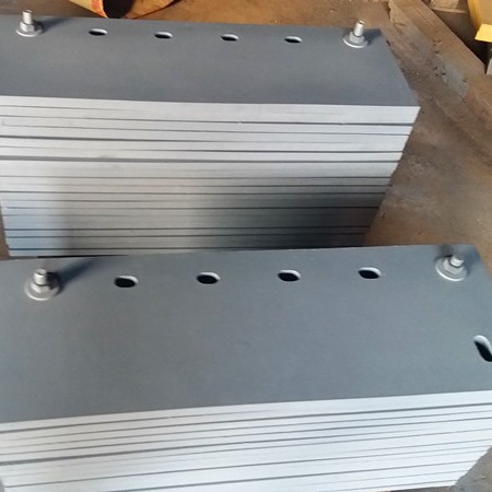 供应豪沃除雪雪板 厂家直销 南京耐肯威机械配件有限公司