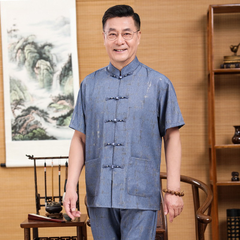 Chinese-style Tang suit for men, summer short-sleeved, middle-aged and elderly, stand-up collar, handmade frog buttons, breathable and comfortable, suitable for morning exercise, Tai Chi, and home wear.