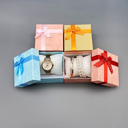 Manufacturer's watch box cloud paper box decorative bracelet accessory packaging box wholesale logo printing