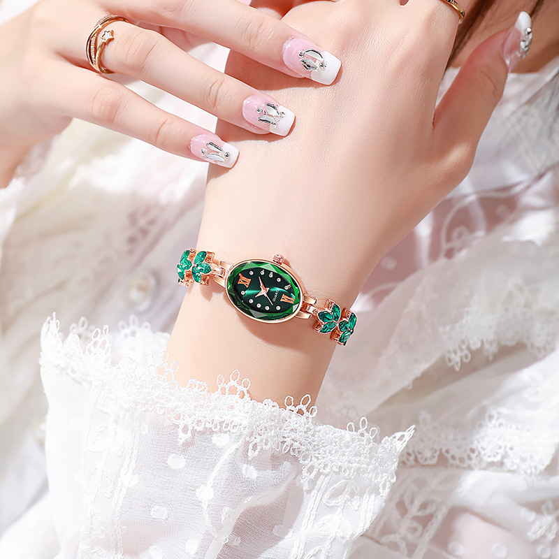 Foreign Trade Hot-Selling Diamond Leaf Bracelet Watch Light Luxury Oval Quartz Watch Fashionable High-Looking Ladies Bracelet Watch