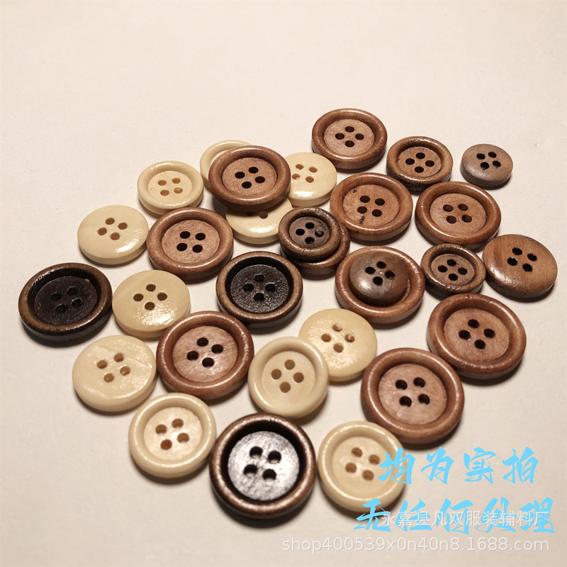 Wooden buckle natural round thin edge round four-eye wooden button round edge wooden button cardigan sweater decorative buckle