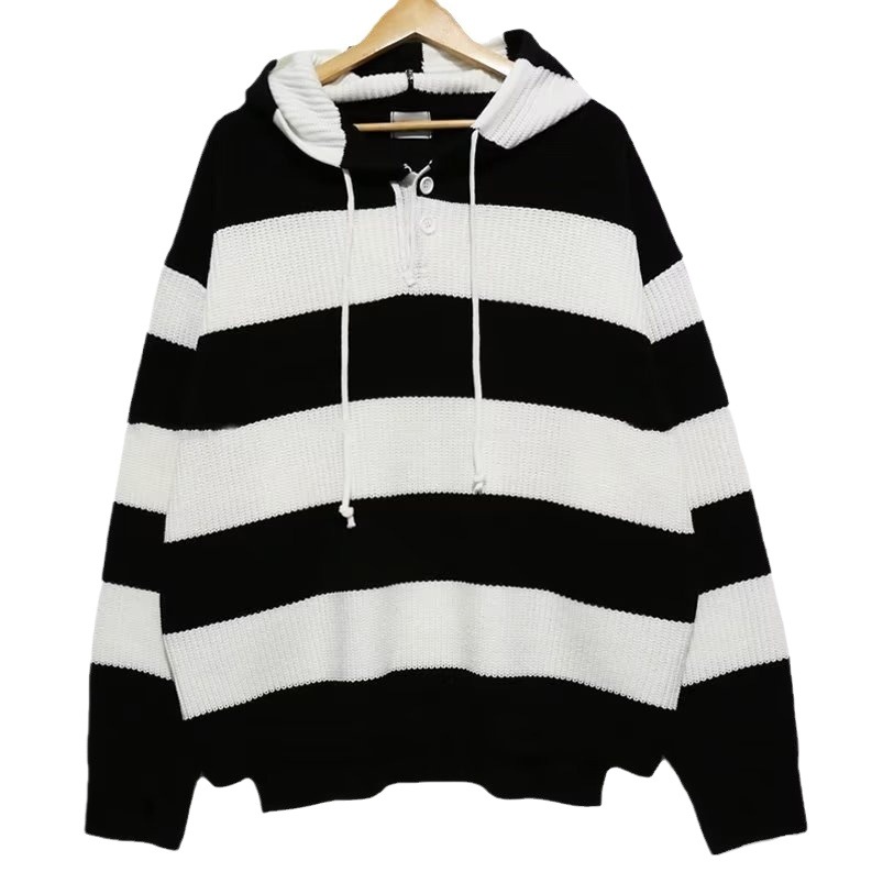 レトロな韓国のニットの上着のデザイン感の上着はゆったりしています。