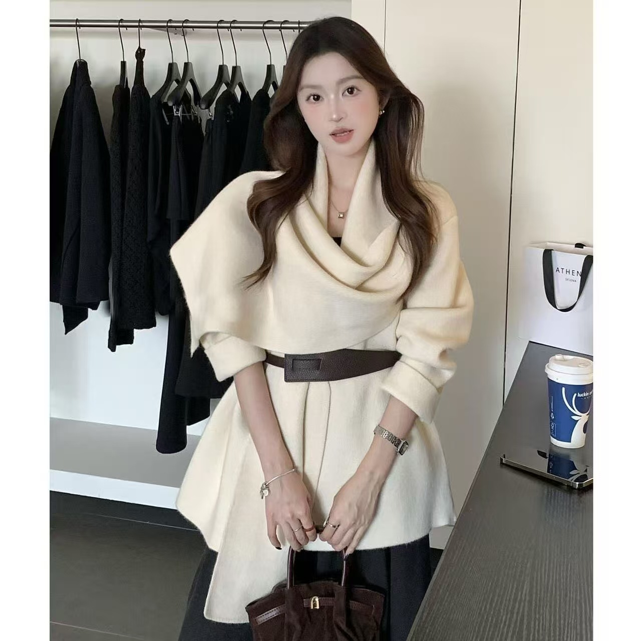 高级感荡领毛衣外套女2025秋季韩系新款气质收腰中长款针织上衣潮