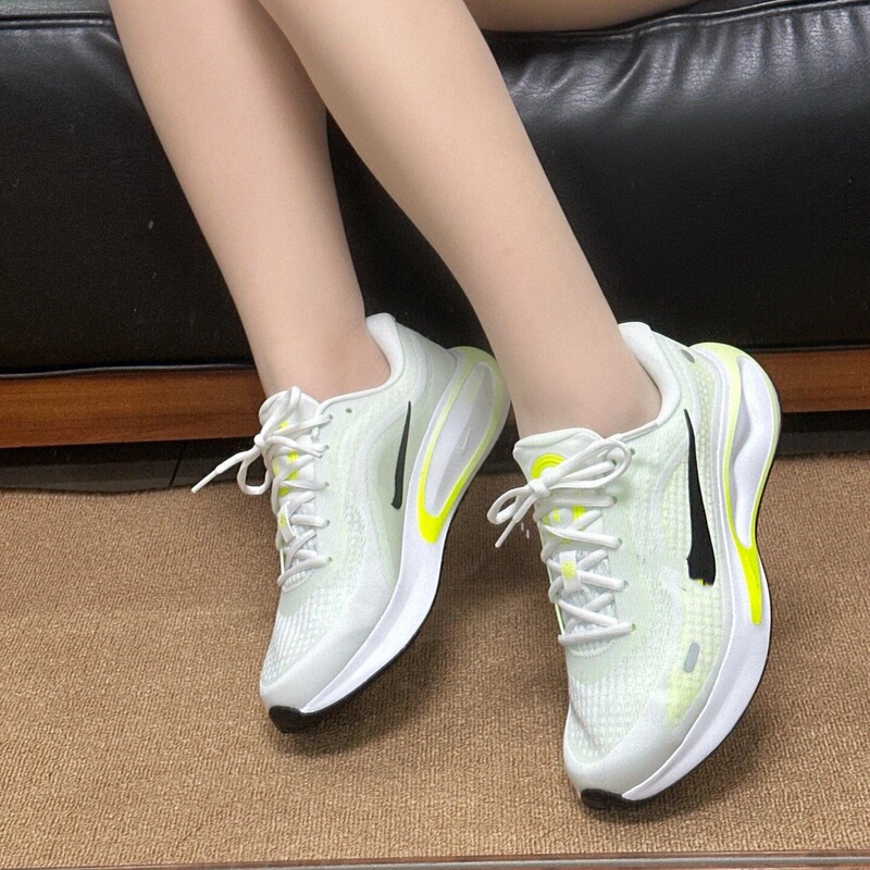 Journey Run Men's and Women's Summer and Autumn Cushioning Lightweight Mesh Breathable Casual Shoes Women's Sports Running Shoes Couple Models