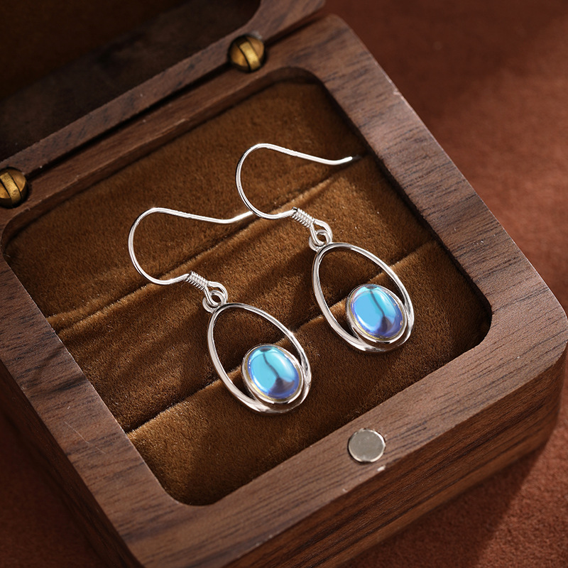 Nuevo transfronterizo de plata esterlina 925 hueco oval pendientes de piedra de luna bohemia nicho pendientes de orejas versátiles