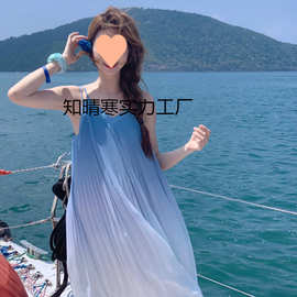 海南三亚度假沙滩裙泰国巴厘岛拍照长裙云南大理洱海穿搭连衣裙女