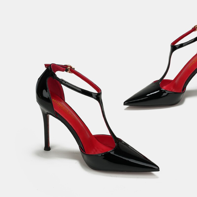 2026 New Spring Women's Fashion New Style T-Strap Stiletto Heels Pointed Toe Hollow High Heels Women's Shoes