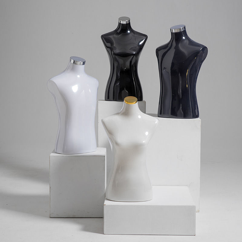 Modelos masculinos y femeninos al por mayor soporte de exhibición cuerpo superior falso mesa humana en blanco y negro modelo de tienda de ropa de hombre cuerpo completo transfronterizo