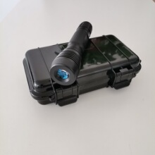 UVt⾀ÊɿԴನLEDͲ{