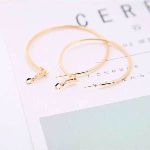 Korean-Style Fashionable and Elegant Jewelry Wholesale, Simple and Unique Large Hoop Earrings, Hollow Circle Earrings, Round Earrings
