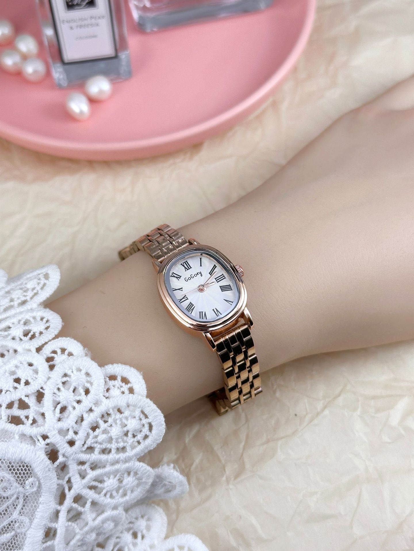 50g Weight Ordinary Glass Mirror Material Stainless Steel Strap Material Watch Classification Pointer Display Type Folding Buckle Buckle Style Round Dial Shape Casual, Holiday Occasion Quartz Movement Solid Color Pattern All Seasons Season Women's Gender Casual Style Casual Solid Color Other Printing (Printing) Quartz Watch 19
