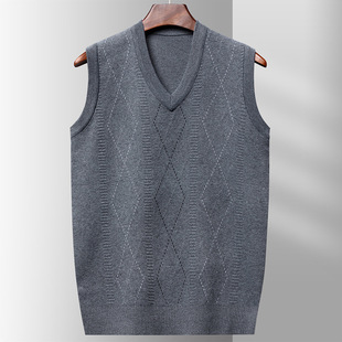 Middle-aged and elderly autumn and winter pullover vest dad wear chicken collar waistcoat middle-aged men's V-neck knitted sweater vest