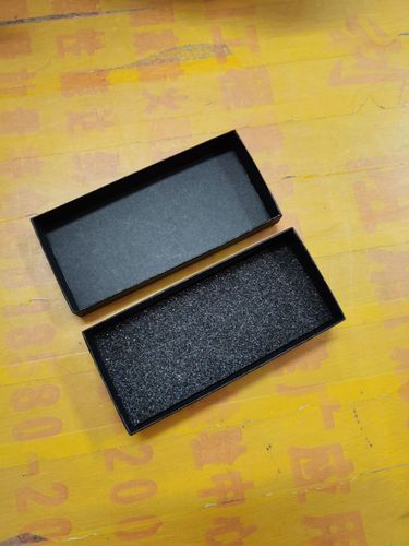 Long sleeve men's and women's watch box, watch gift packaging box with LOGO, jewelry box factory