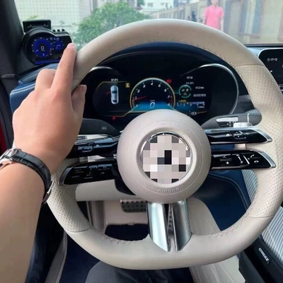 Suitable for Mercedes-Benz genuine leather dragonfly steering wheel, old models upgraded to new full-leather C-Class, E-Class, S-Class modified to Maybach