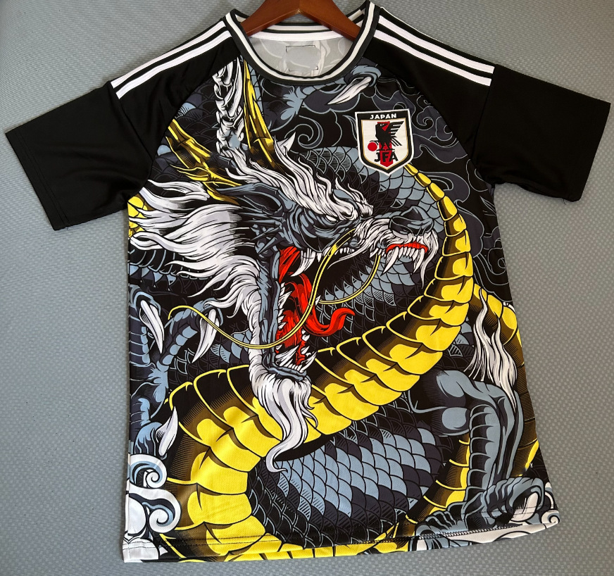25-26 Nueva camiseta de anime de camiseta japonesa One Piece Samurai Sakura Dragon Ball Uniforme de fútbol transfronterizo de edición especial